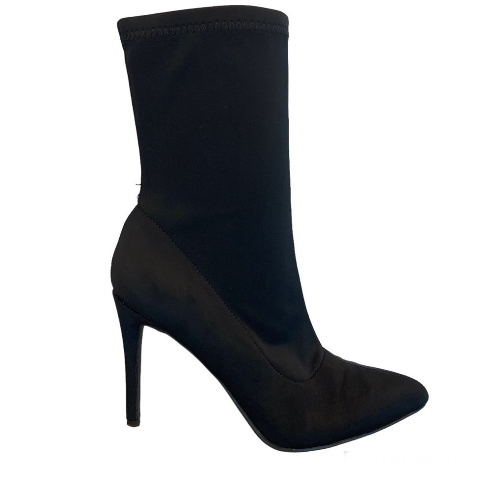 Kendall & kylie black sock ankle boots Sz 9